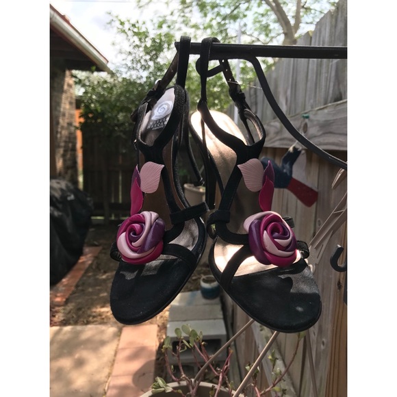 Ursula Mascaro Sling Back Heels - Picture 8 of 8